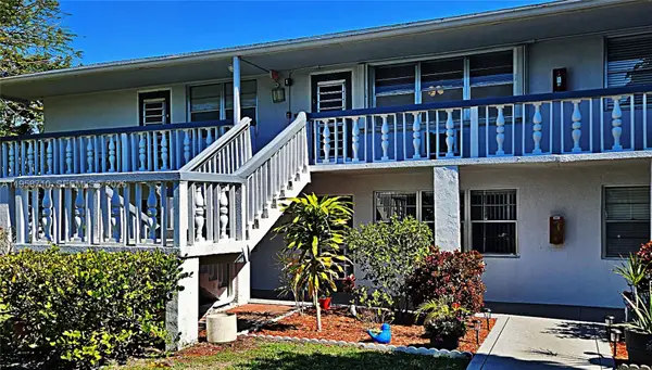 275 Farnham L #275, Deerfield Beach, FL 33442