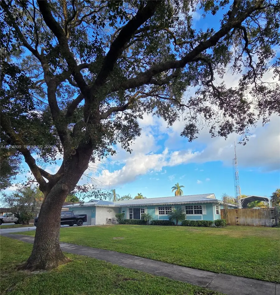 7061 NW 7th Ct, Plantation, FL 33317 - #2