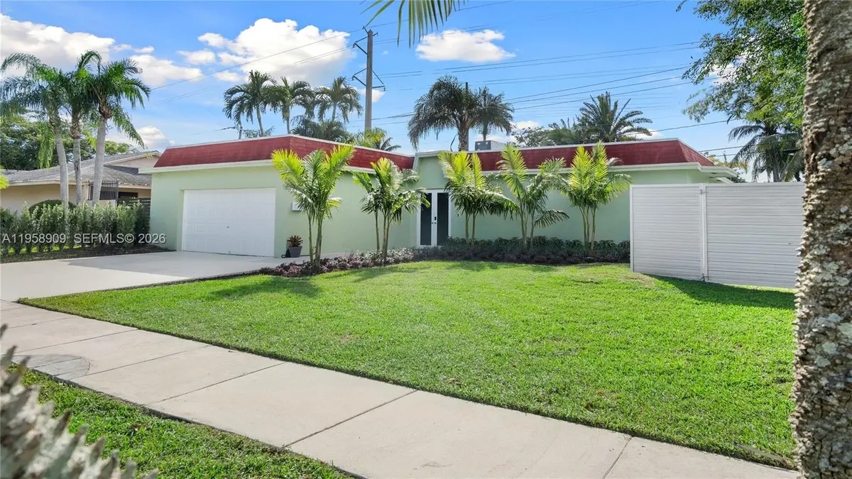 8614 SW 102nd Pl, Miami, FL 33173 - #1