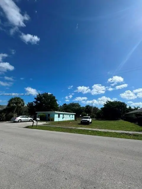39 SW 6th Ave, Delray Beach, FL 33444 - #2
