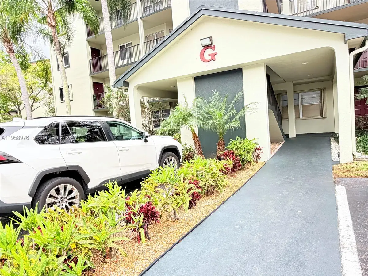 1200 SW 130th Ave #101G, Pembroke Pines, FL 33027 - Image #1