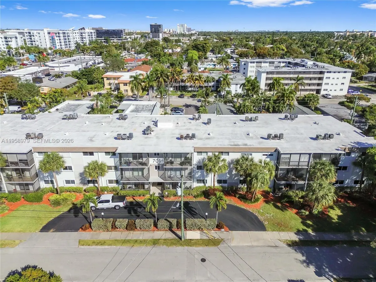 701 NE 1st Ct #110, Hallandale Beach, FL 33009 - Image #1