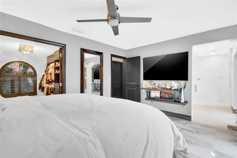 15830 SW 139th Ave, Miami, FL 33177 - #2