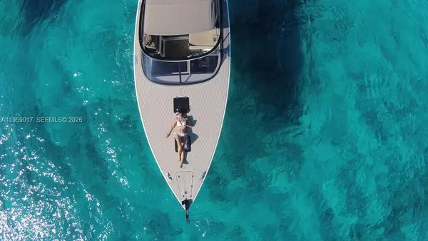 17111 Biscayne Blvd #706, North Miami Beach, FL 33160