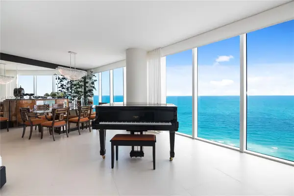 2711 S Ocean Dr #2205, Hollywood, FL 33019