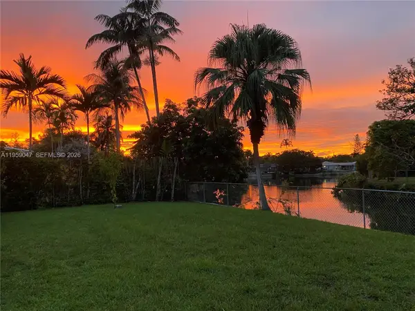 6331 SW 62nd Ter, South Miami, FL 33143