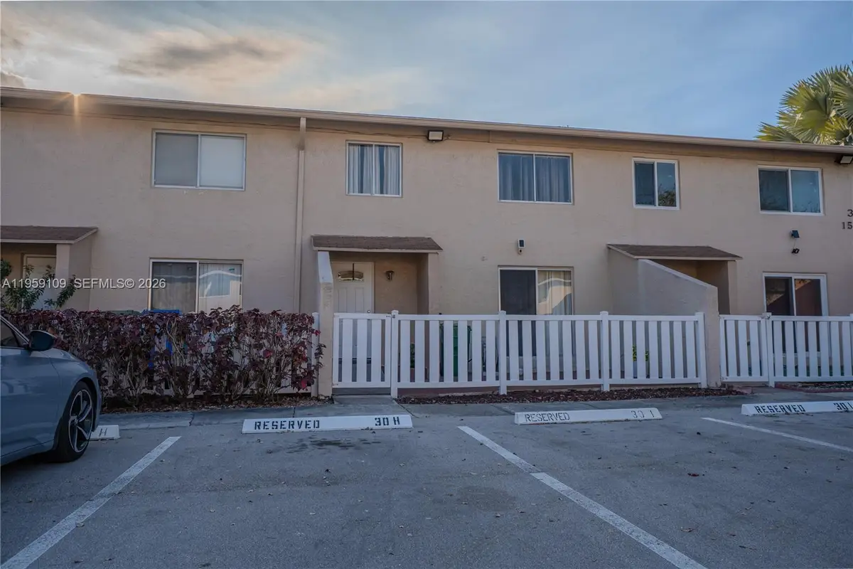 1527 NW 80th Ave #I, Margate, FL 33063 - #1