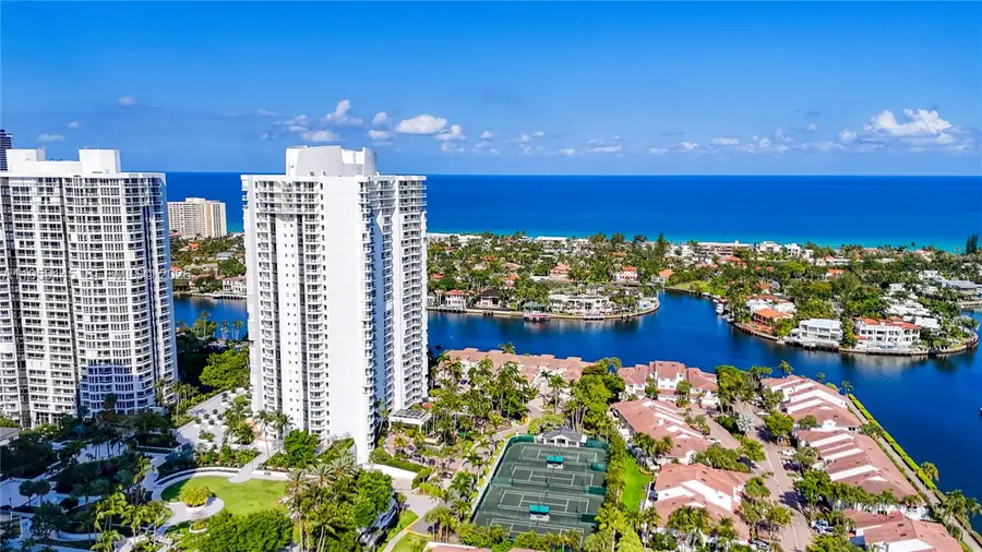 21050 Point Pl #2301, Aventura, FL 33180 - Image #2