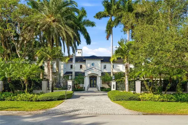 8400 SW 52nd Ave, Miami, FL 33143