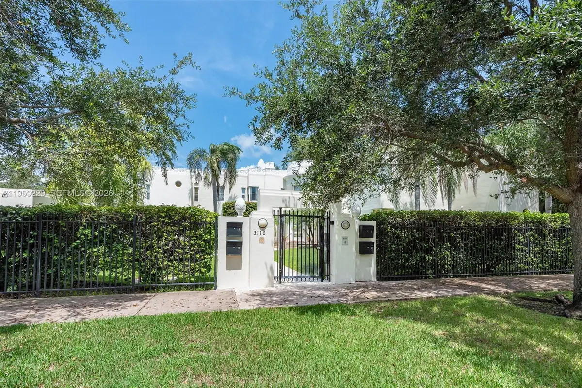 602 Malaga Ave #B, Coral Gables, FL 33134 - #1