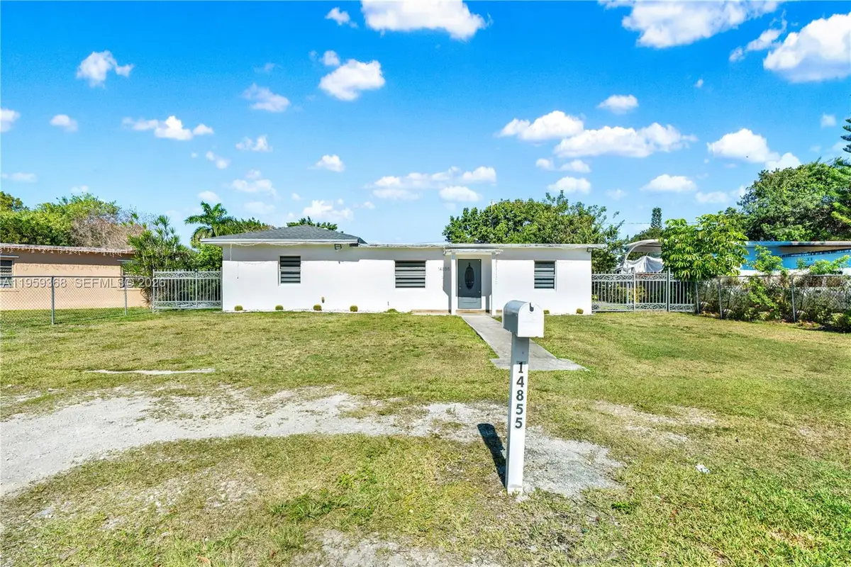 14855 Grant Ln, Homestead, FL 33033 - Image #1