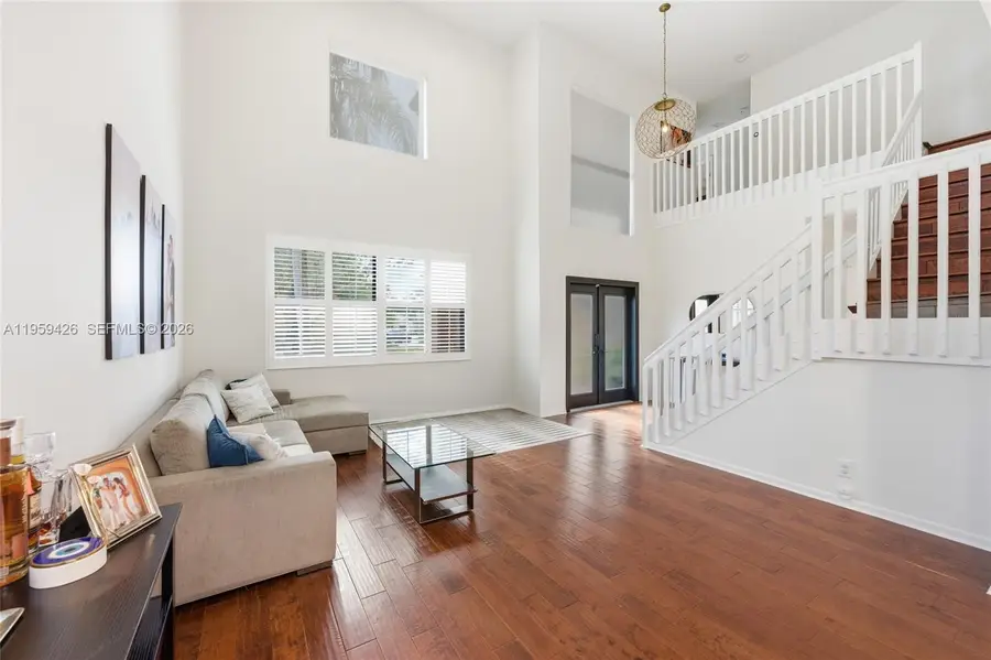 500 Cambridge Dr, Weston, FL 33326 - Image #3