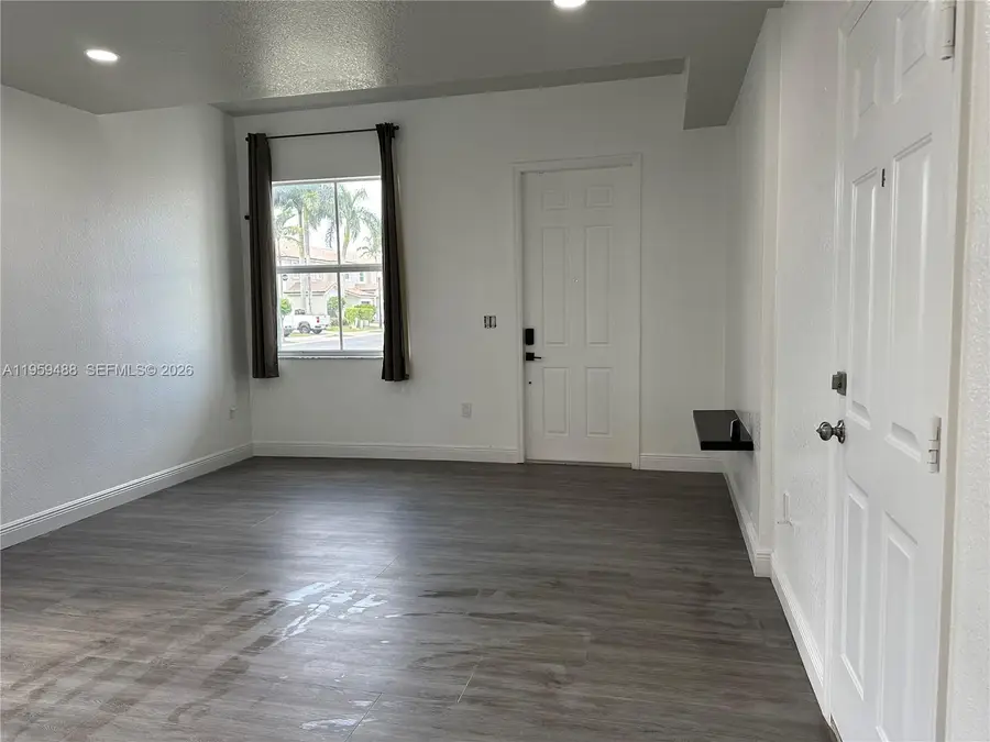 4176 NE 9th St, Homestead, FL 33033 - Image #2