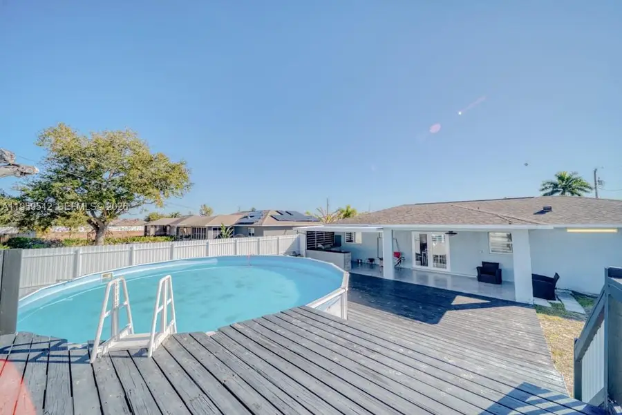 1918 SE 5th Ct, Cape Coral, FL 33990 - #3