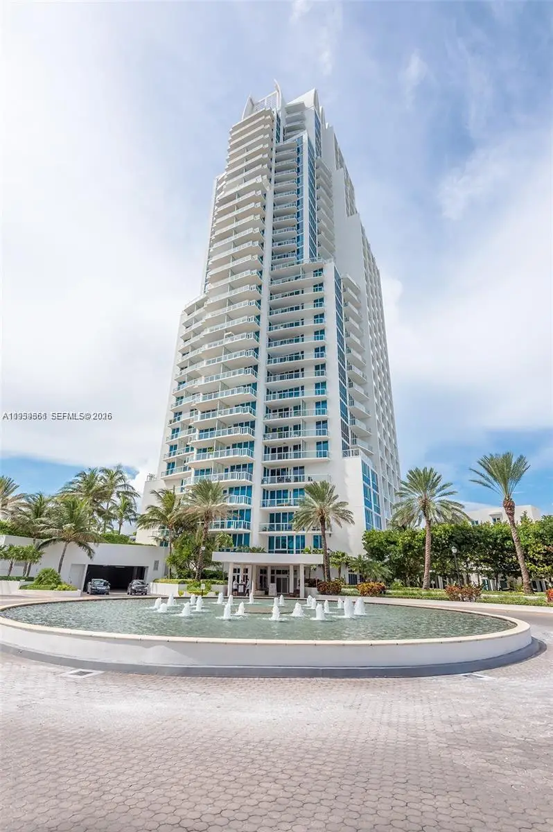 50 S Pointe Dr #511, Miami Beach, FL 33139 - Image #1
