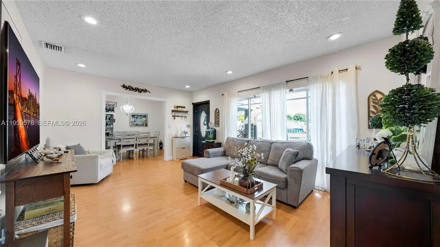 360 W 55th St, Hialeah, FL 33012 - #3