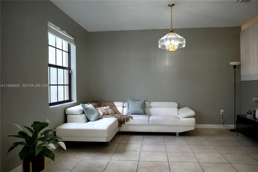 8915 W 35th Ave, Hialeah, FL 33018 - Image #3