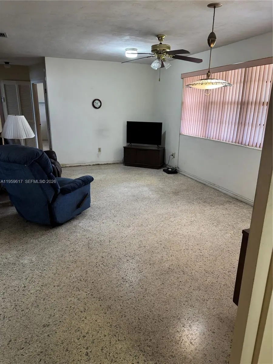 1270 W 31st St, Hialeah, FL 33012 - Image #3