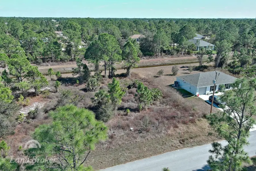 943 Foxdale Ave, Lehigh Acres, FL 33974 - #2