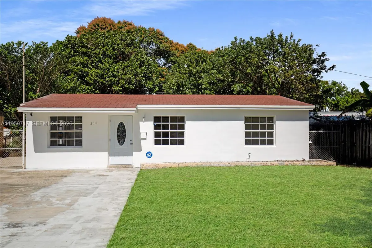 2311 Fletcher St, Hollywood, FL 33020 - Image #1
