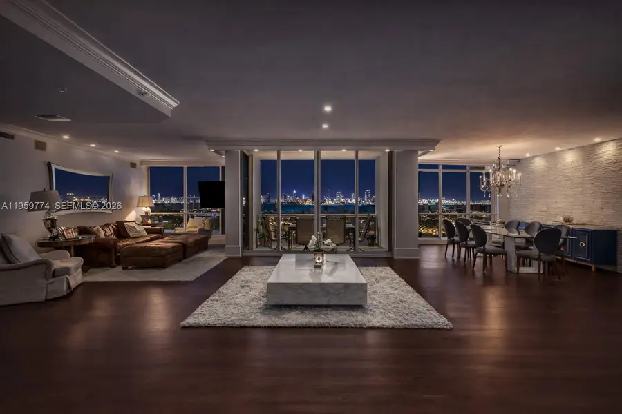 1900 Sunset Harbour Dr #PH03, Miami Beach, FL 33139 - Image #2