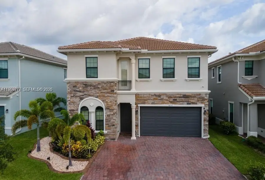 8475 NW 39th Ct, Coral Springs, FL 33065 - Image #2