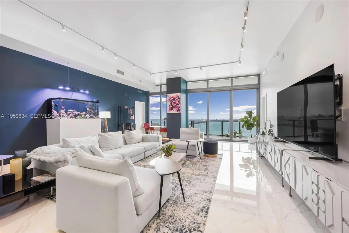 460 NE 28th St #4002, Miami, FL 33137 - #1