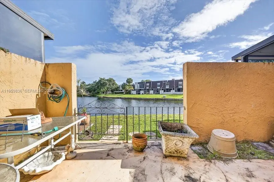 9125 Limetree Ln #168, Pembroke Pines, FL 33024 - Image #3