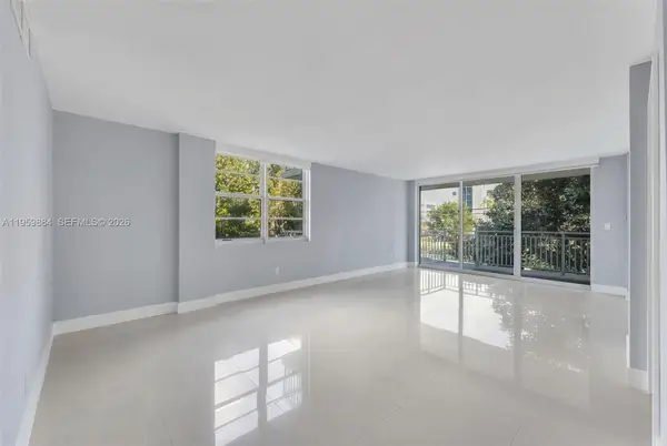 9500 W Bay Harbor Dr #2H, Bay Harbor Islands, FL 33154