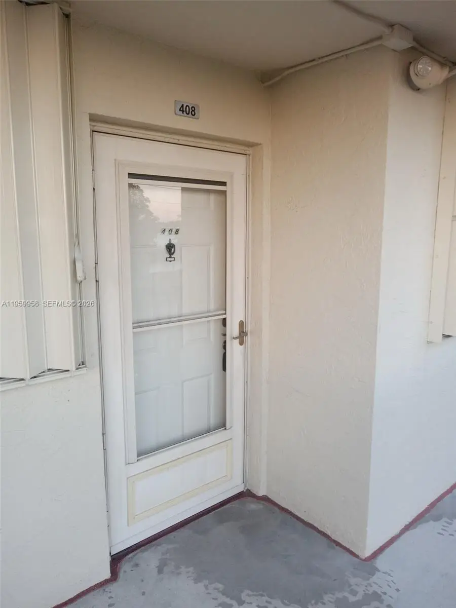 116 Lake Emerald Dr #408, Oakland Park, FL 33309 - Image #3