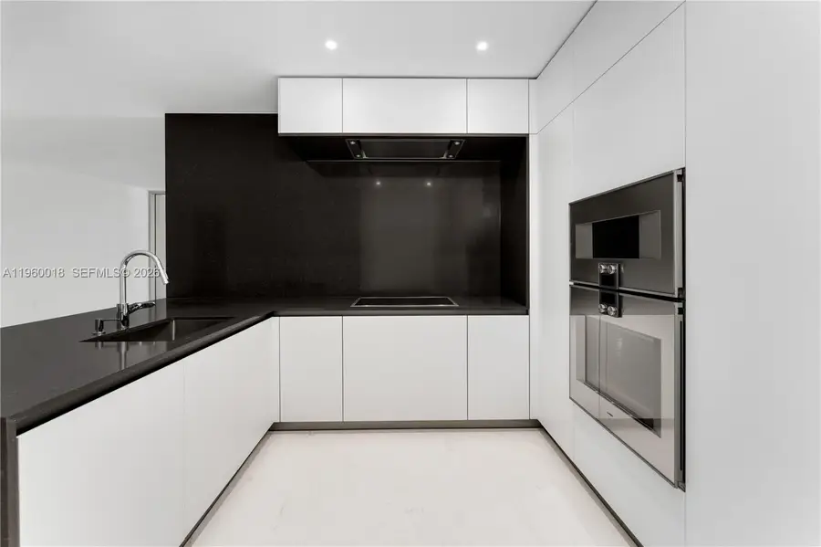 300 Biscayne Blvd Way #2009, Miami, FL 33131 - #2