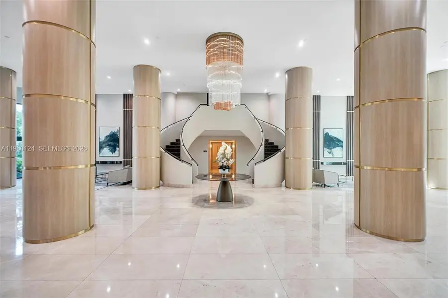 3500 Mystic Pointe Dr #3206, Aventura, FL 33180 - Image #3