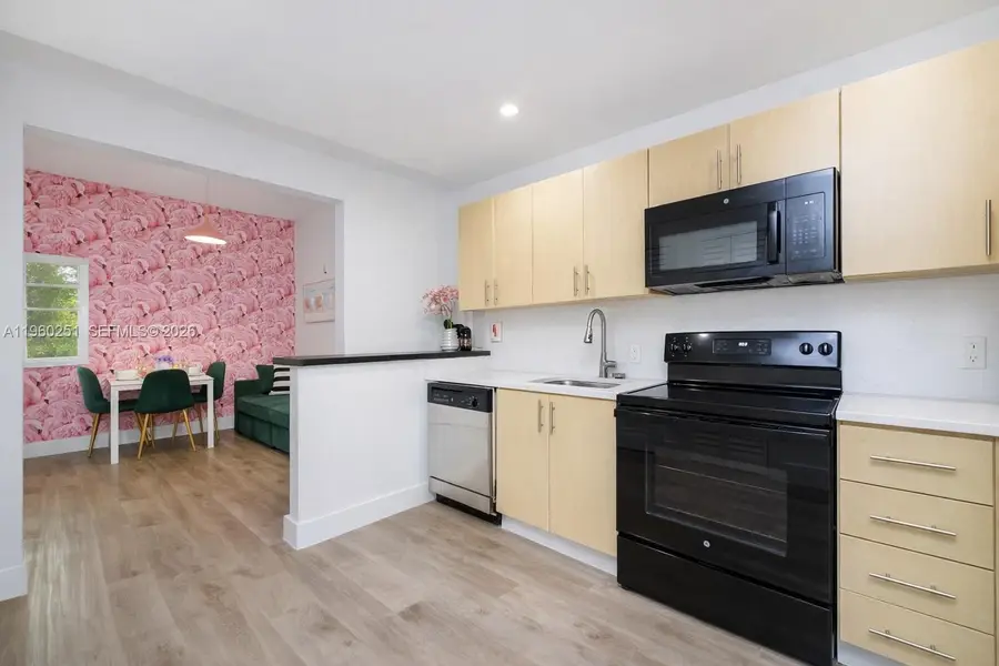 2129 Washington Ave #205, Miami Beach, FL 33139 - Image #2