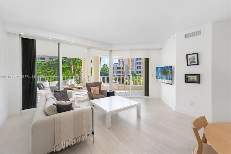 715 Crandon Blvd #305, Key Biscayne, FL 33149 - #2