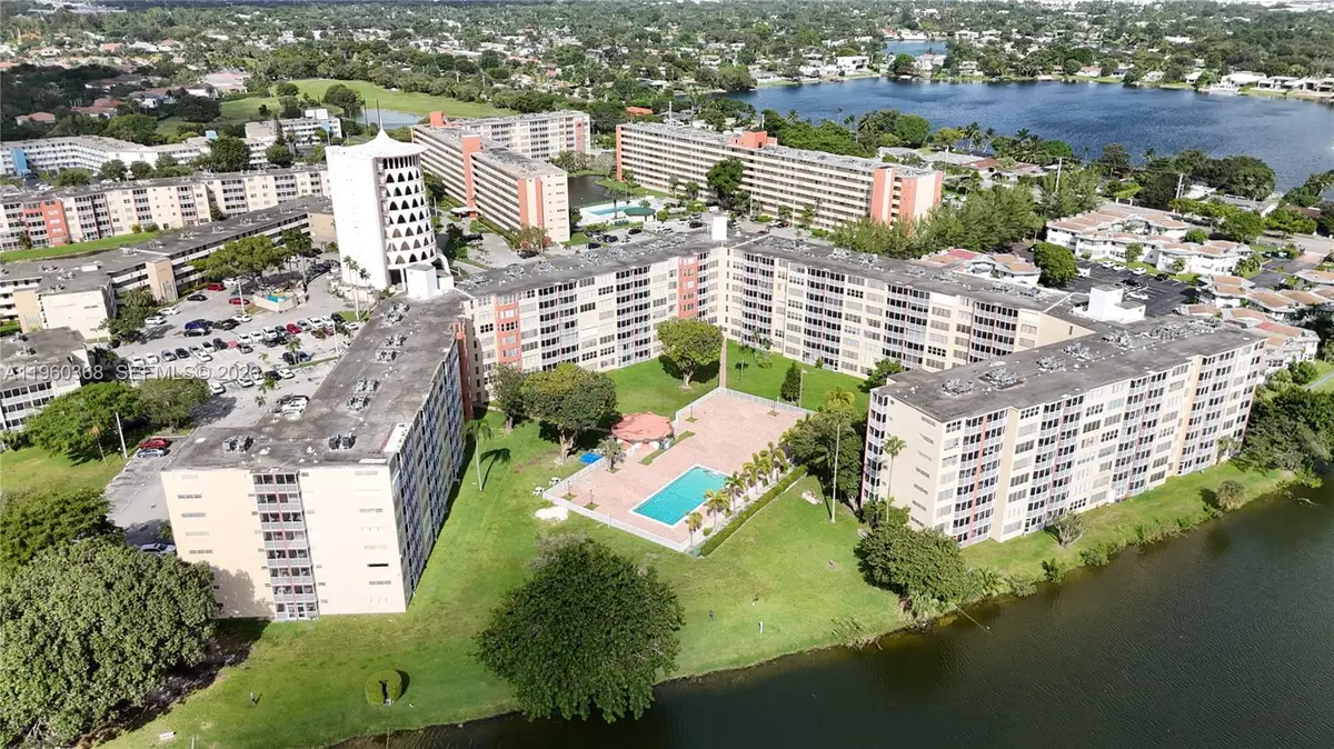 1750 NE 191st St #507-1, Miami, FL 33179 - Image #1