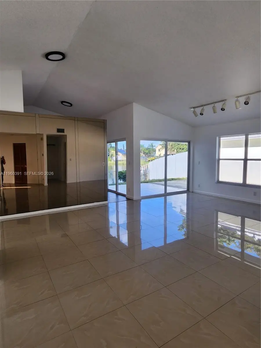 9711 SW 57th St, Cooper City, FL 33328 - #3