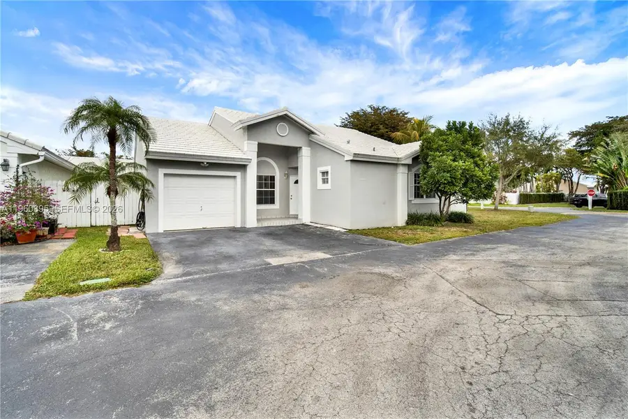11321 SW 62nd Ln, Miami, FL 33173 - Image #3