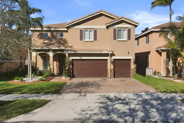 20456 NW 8th Ct, Miami Gardens, FL 33169