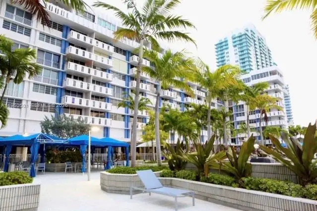 800 West Ave #823, Miami Beach, FL 33139 - Image #1