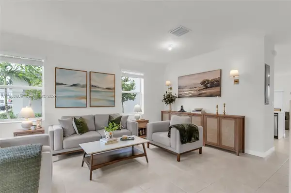 16264 SW 292nd St, Homestead, FL 33033