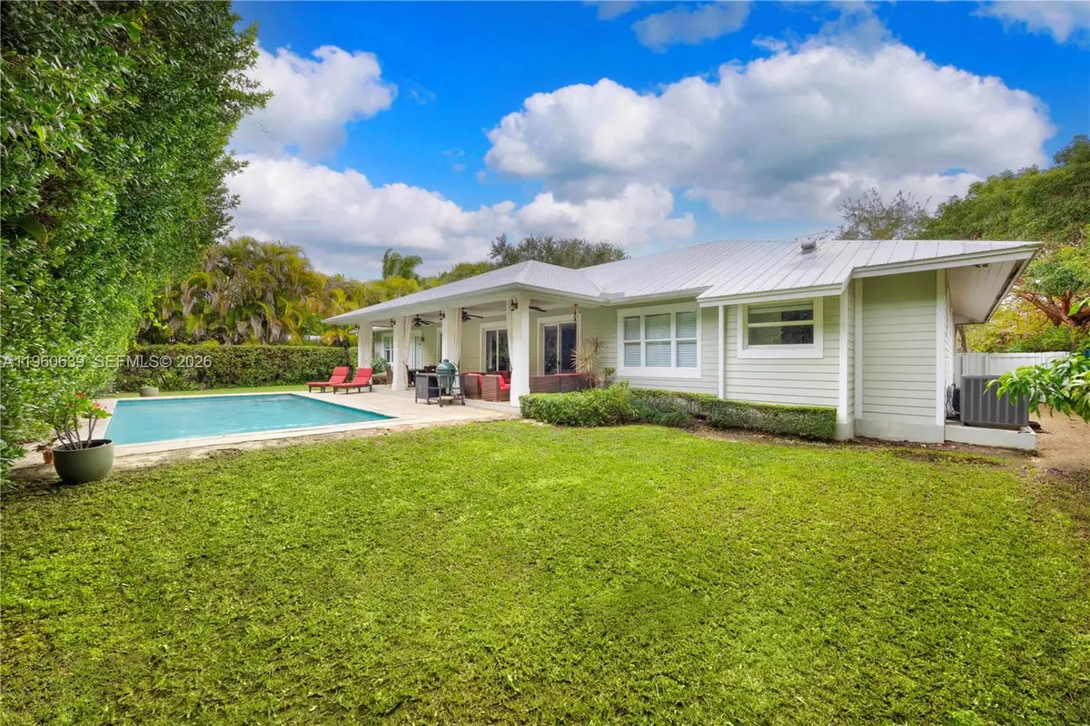 8020 SW 62nd Ave, Miami, FL 33143 - Image #1