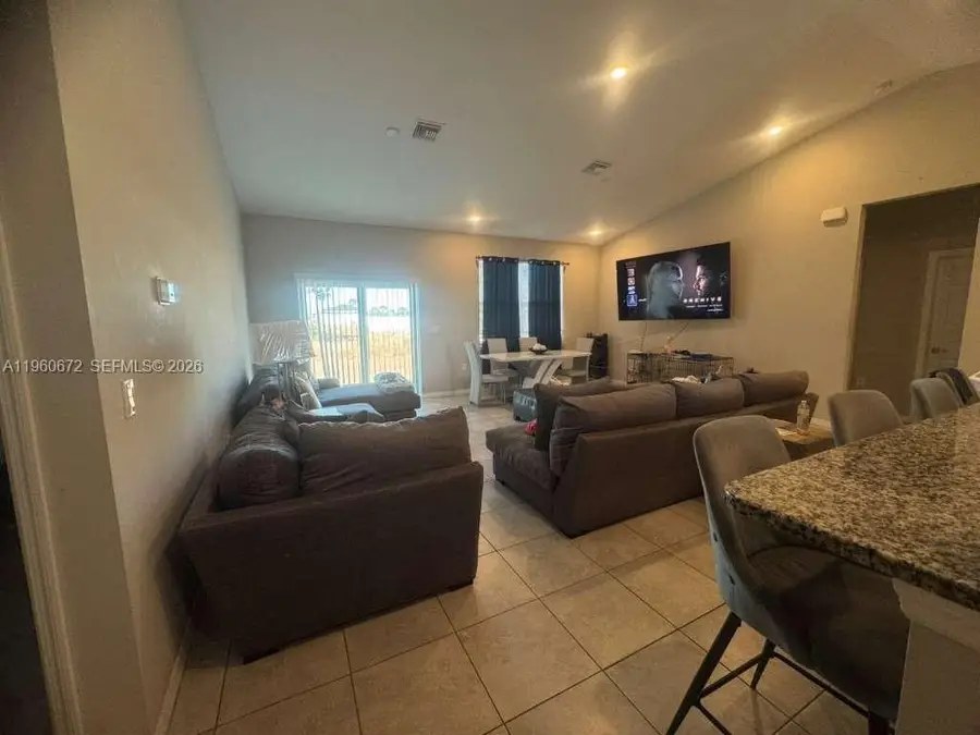 9042 E Broad Circle, Port Labelle, FL 33935 - #3