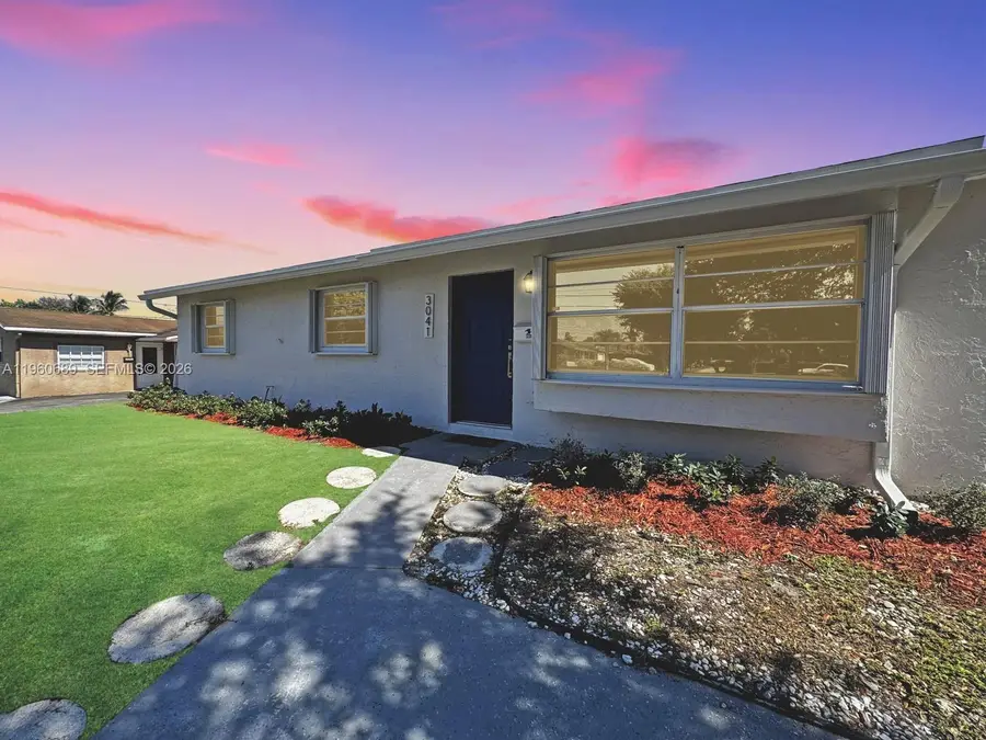 3041 N 74th Ave, Hollywood, FL 33024 - #2