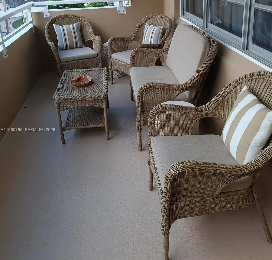 1985 S Ocean Dr #2F, Hallandale Beach, FL 33009 - Image #2