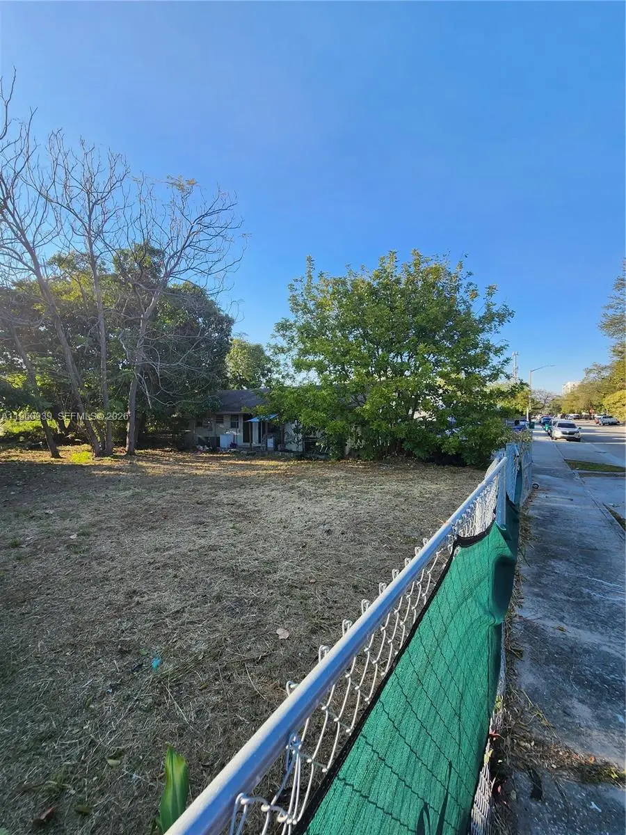 6742 NW 4th Ave, Miami, FL 33150 - #2