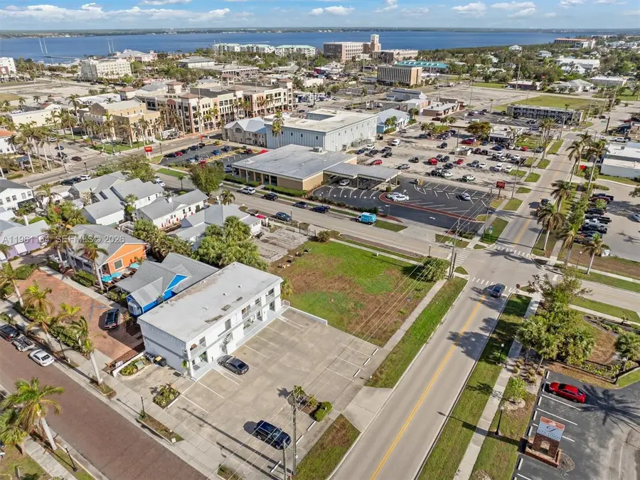 345 Taylor St, Punta Gorda, FL 33950 - Image #3