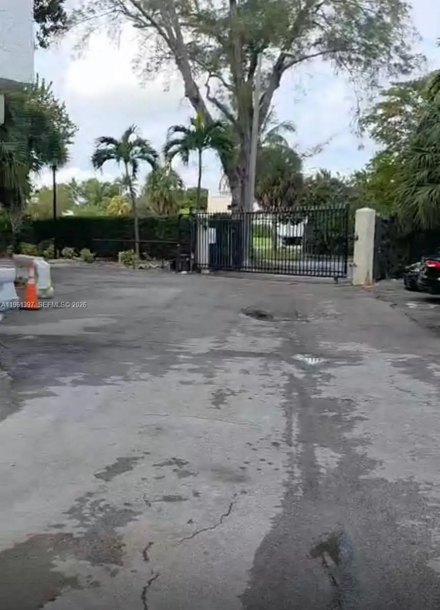 7751 NE Bayshore Ct #5D, Miami, FL 33138 - Image #2