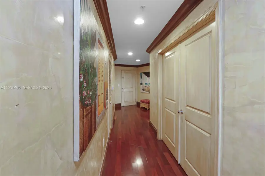 10 Aragon Ave #1216, Coral Gables, FL 33134 - Image #3