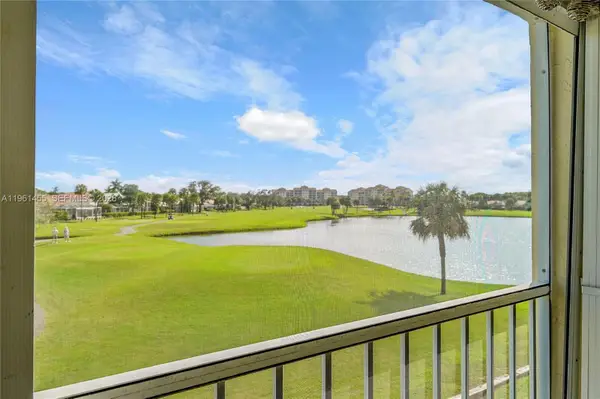17317 Boca Club Blvd #7, Boca Raton, FL 33487