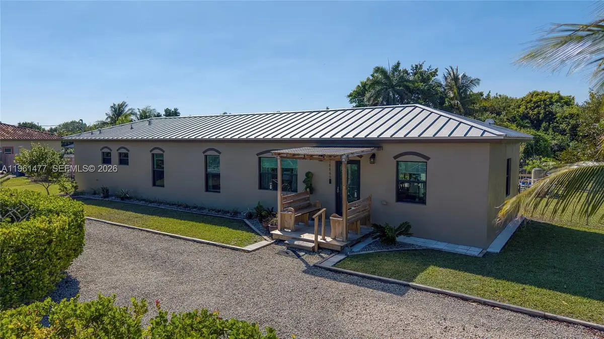 18860 SW 354th Ter, Homestead, FL 33034 - Image #1